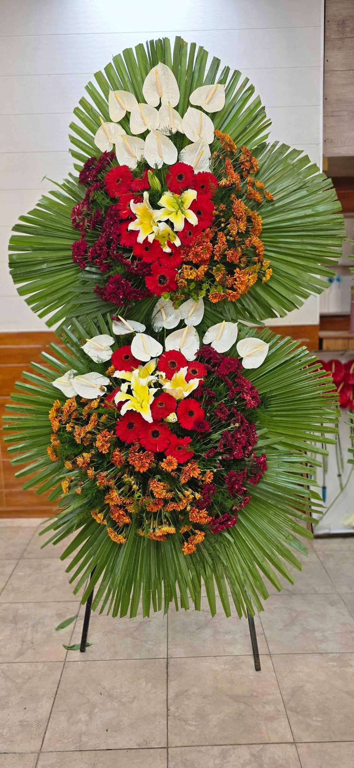 تاج گل دو طبقه معمولی