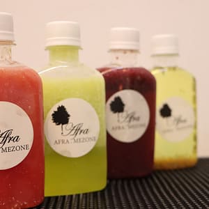 آبمیوه پک شده تشریفات سارینا